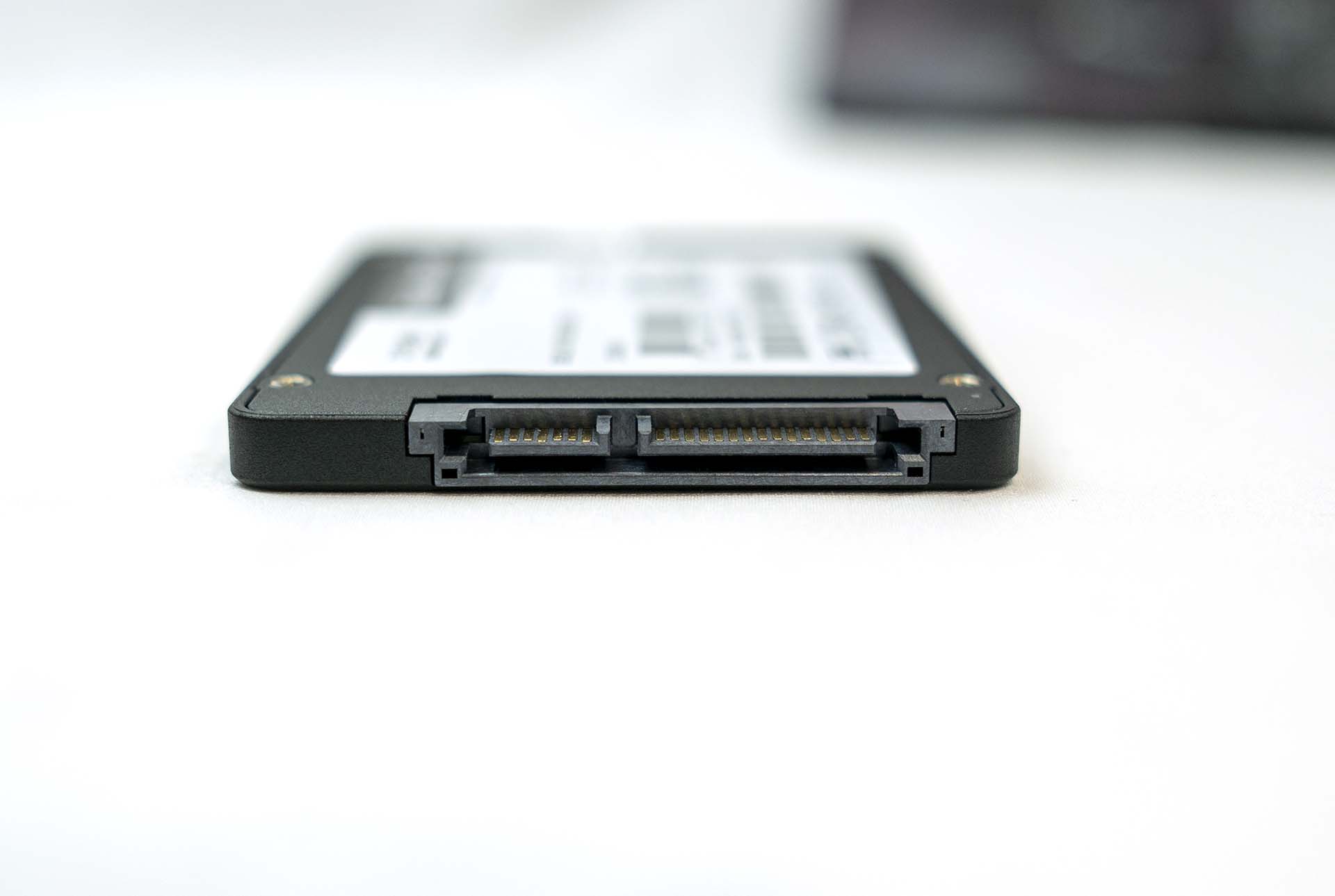 Sata connections Vulcan G SSD