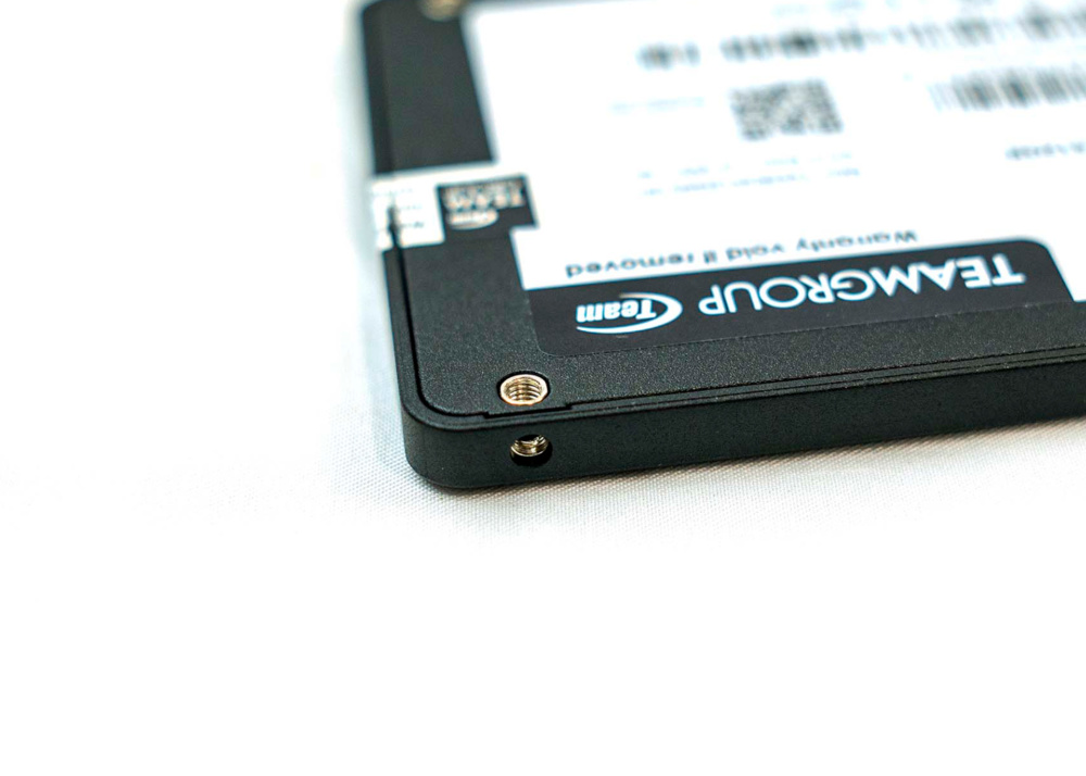 mounting holes EX2 SSD