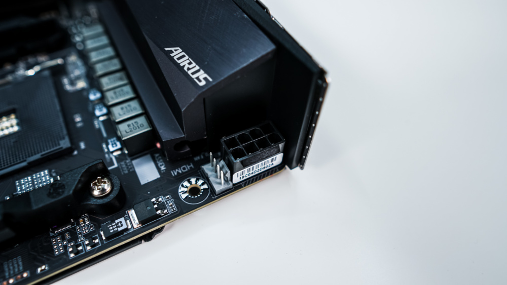 Gigabyte B550i AORUS PRO AX Motherboard