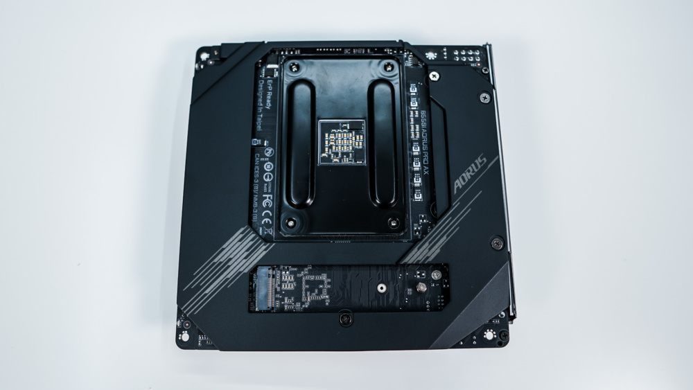 Gigabyte B550i AORUS PRO AX Motherboard