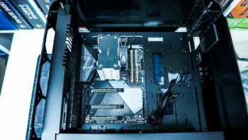 InWin 925 Full Tower Case