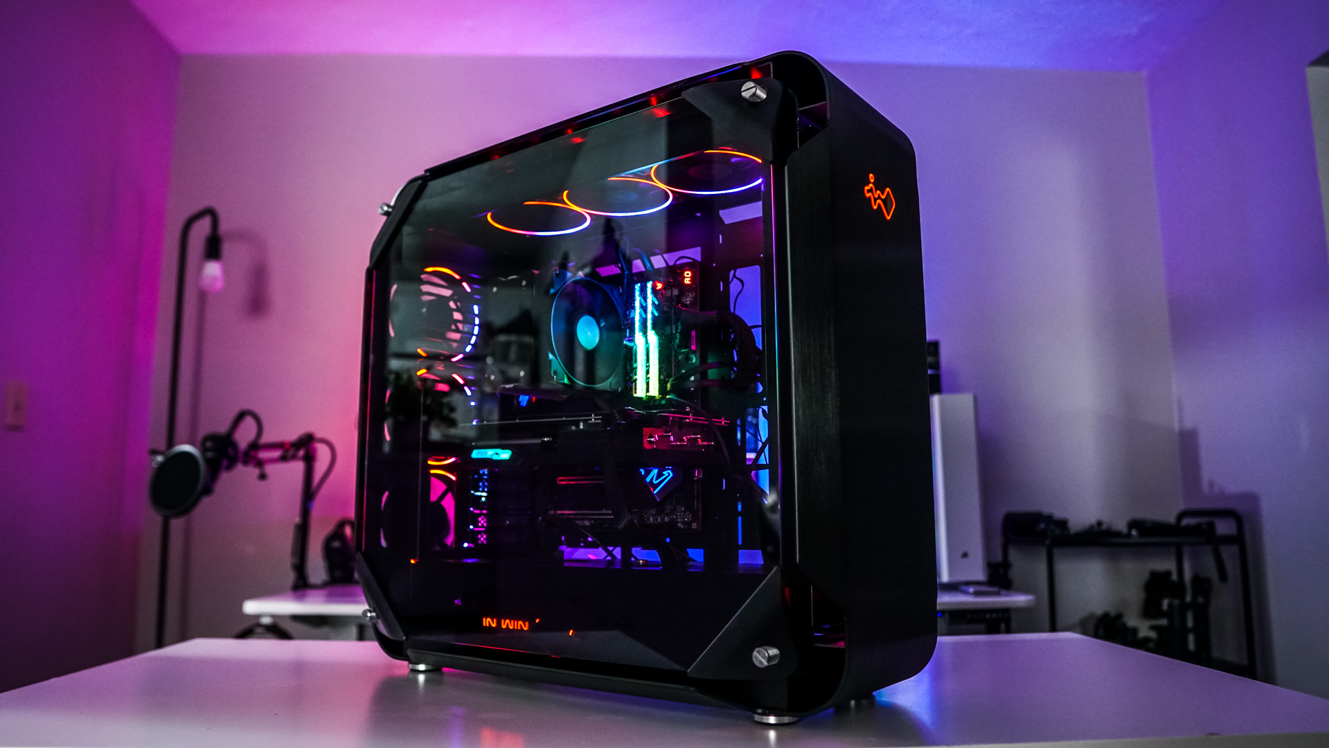 InWin 925 Full Tower Case
