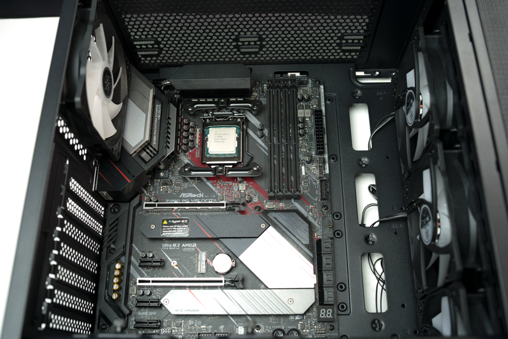 Silverstone Fara R1 motherboard