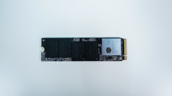 Kingston KC2500 M.2 NVMe Solid State Drive