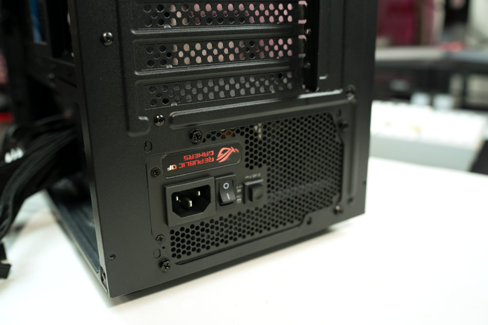 Silverstone Fara R1 power supply