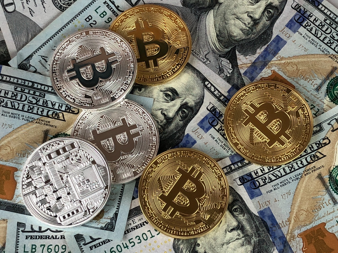 bitcoin money 2021