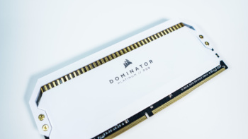 Corsair Dominator Platinum RGB White DDR4-3200 32GB Memory Kit