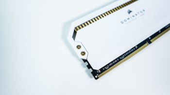 Corsair Dominator Platinum RGB White DDR4-3200 32GB Memory Kit