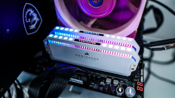 Corsair Dominator Platinum RGB White DDR4-3200 32GB Memory Kit