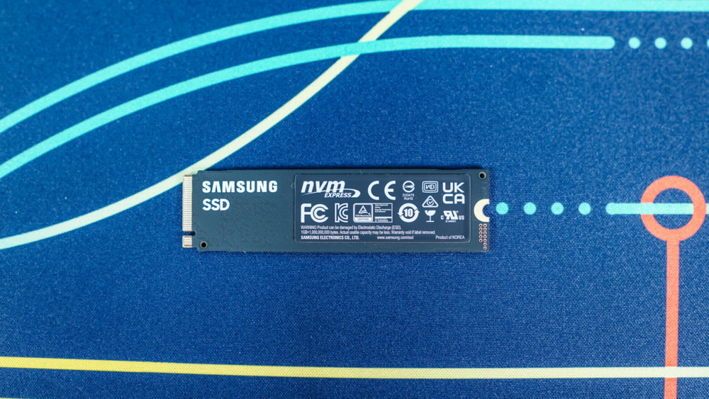 Samsung 980 Pro PCIe 4.0 NVMe Solid State Drive
