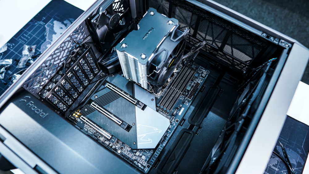 Fractal Design Meshify 2 Compact Case