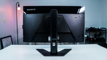 Gigabyte G27Q 27-inch 144 Hz Gaming Monitor