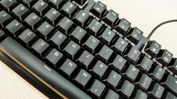 Corsair K60 RGB Pro Gaming Keyboard