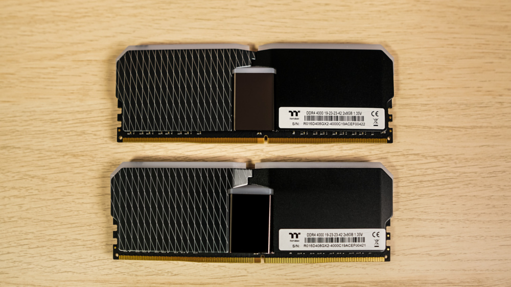 Thermaltake TOUGHRAM XG RGB 16GB DDR4-4000 Memory Kit
