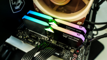 Thermaltake TOUGHRAM XG RGB 16GB DDR4-4000 Memory Kit