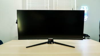 Viotek GNV30CBXA 30-inch 200 Hz Curved Gaming Monitor