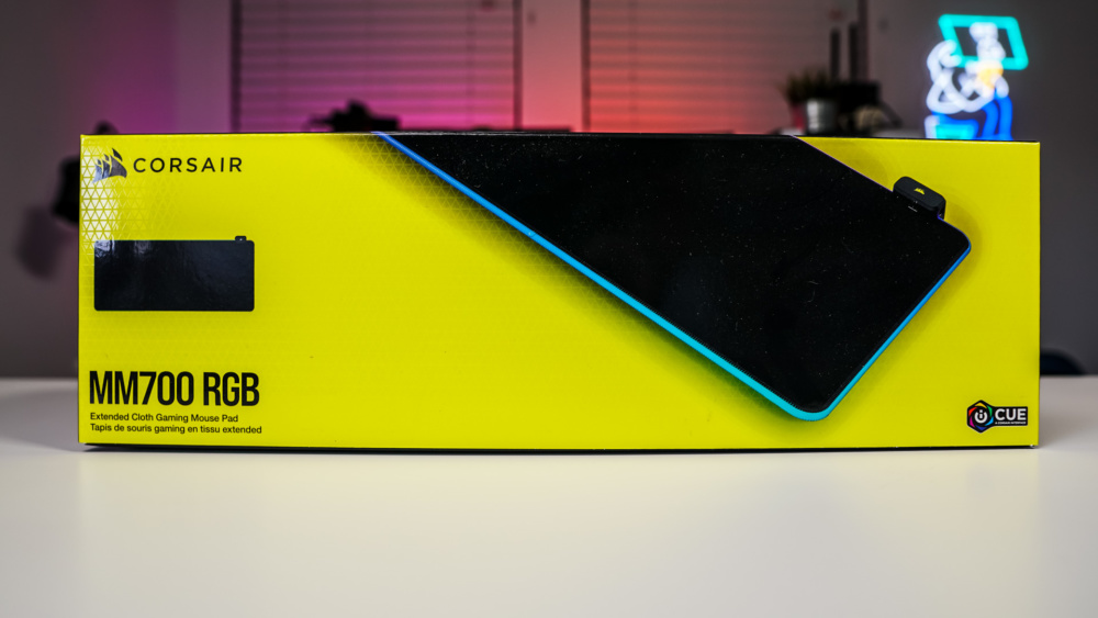 Corsair MM700 RGB Extended Mousepad