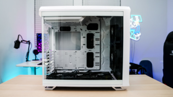 Fractal Design Torrent Case