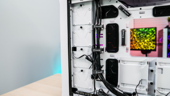 Fractal Design Torrent Case