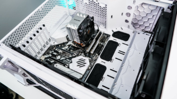 Fractal Design Torrent Case