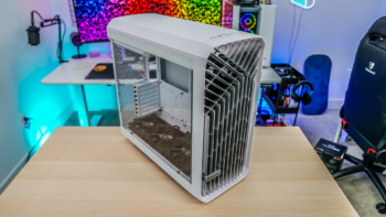 Fractal Design Torrent Case