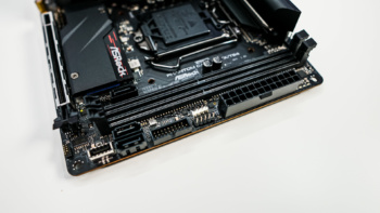 ASRock Z590 Phantom Gaming-ITX/TB4 Motherboard
