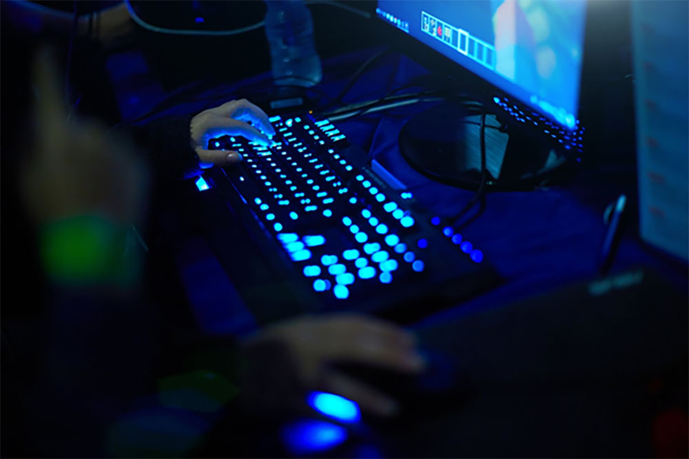 gaming pc lan 2021