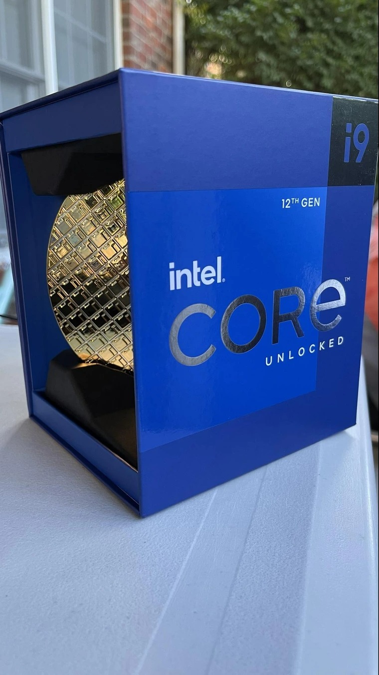 Intel Core i9 12900K 1 1