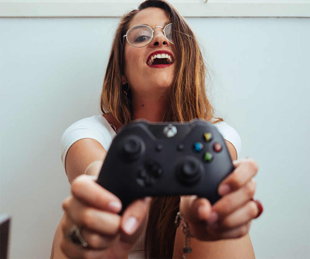 gaming girl 2021