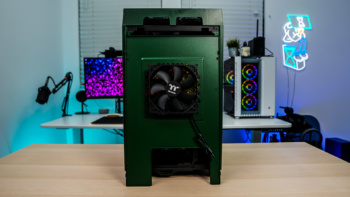 Thermaltake The Tower 100 Racing Green Case