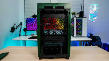 Thermaltake The Tower 100 Racing Green Case