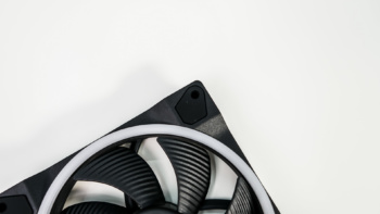be quiet! Light Wings ARGB Fans