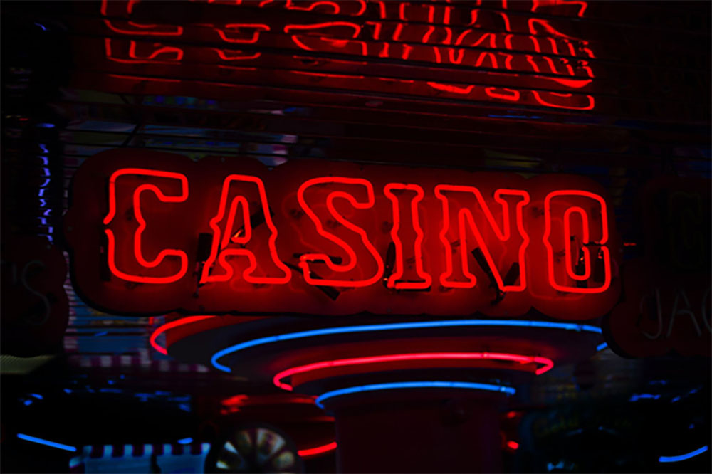 casino sign neon 2021