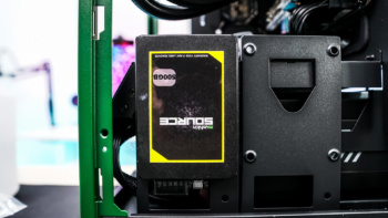 Thermaltake The Tower 100 Racing Green Case