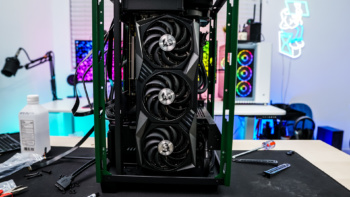 Thermaltake The Tower 100 Racing Green Case