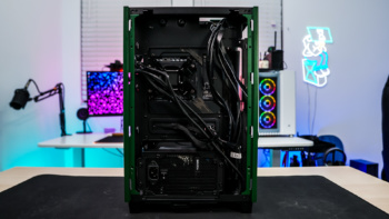 Thermaltake The Tower 100 Racing Green Case
