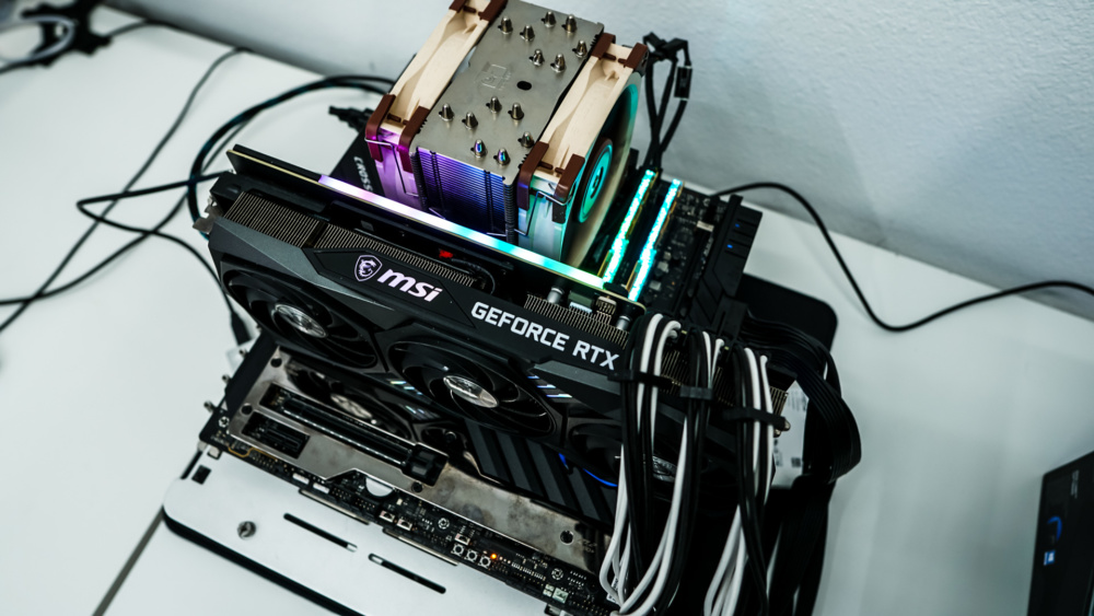 ASUS ROG Crosshair VIII Extreme Motherboard