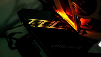 ASUS ROG Crosshair VIII Extreme Motherboard
