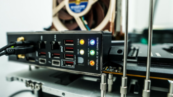 ASUS ROG Crosshair VIII Extreme Motherboard
