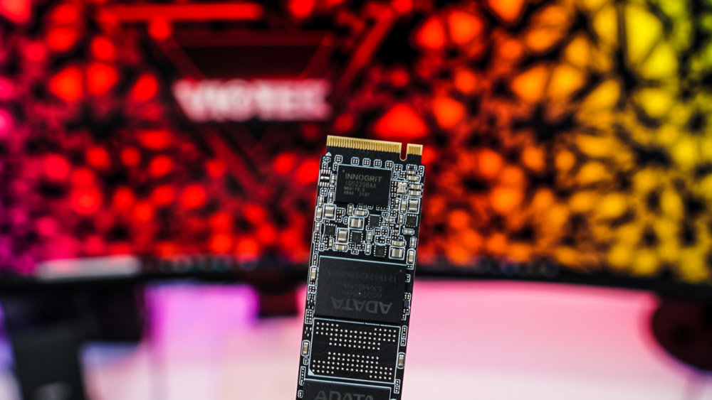 ADATA XPG ATOM 50 Gen4 NVMe Solid State Drive