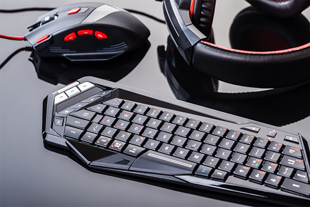 gamer keyboard gaming