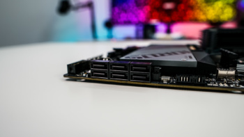 Gigabyte Z690 AORUS Ultra Motherboard