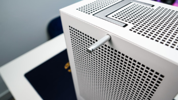 HYTE Revolt 3 Mini-ITX Case