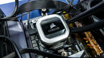 HYTE Revolt 3 Mini-ITX Case