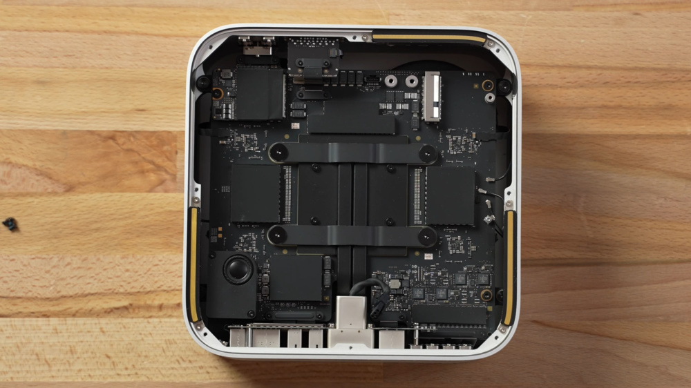 Apple M1 Ultra Max Tech 2