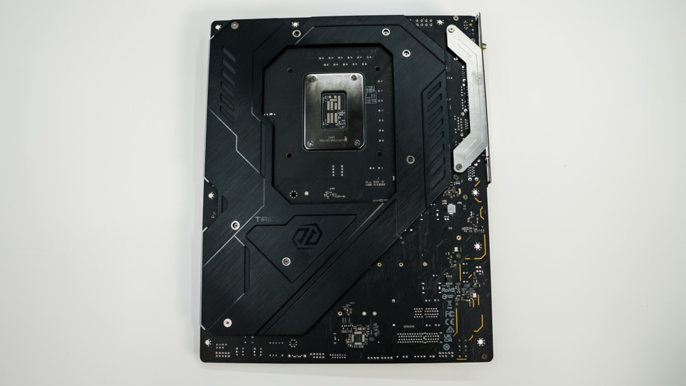 ASRock Z690 Taichi Motherboard
