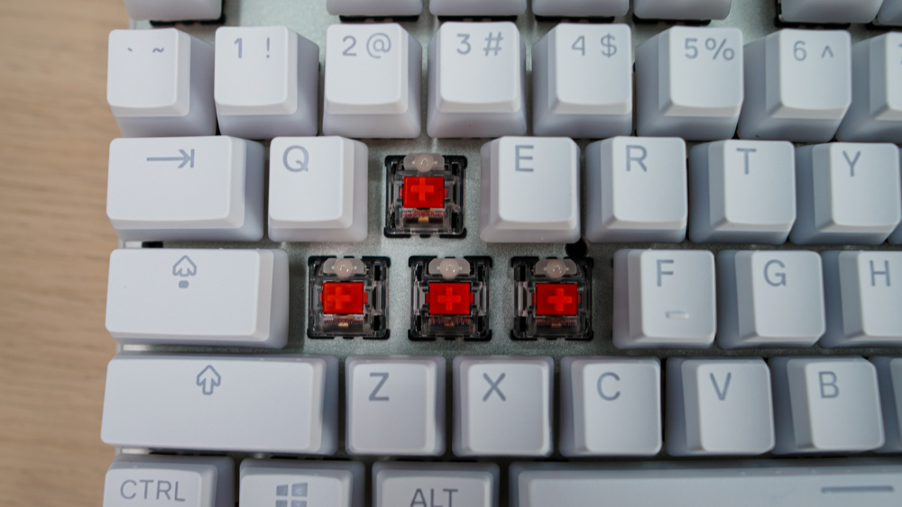 SteelSeries Apex 7 TKL Ghost Edition