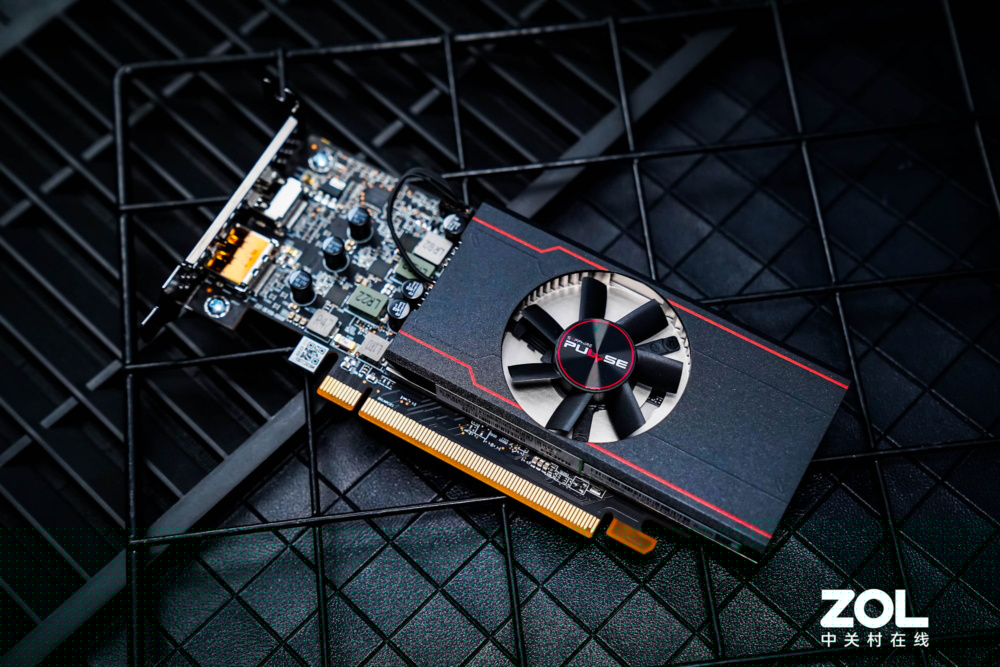 SAPPHIRE RX6400