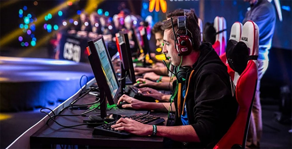 gaming esports 2022 comp 2