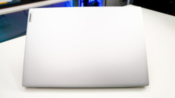 Lenovo IdeaPad Slim 7 Carbon